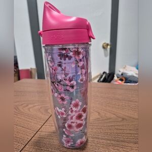 EUC Tervis Japanese Cherry Blossom 24oz Water Bottle
